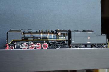 Asian Prototypes Others Models IMON CNR JF 2-8-2 Chiarman Mao Steam Locomotive-3227