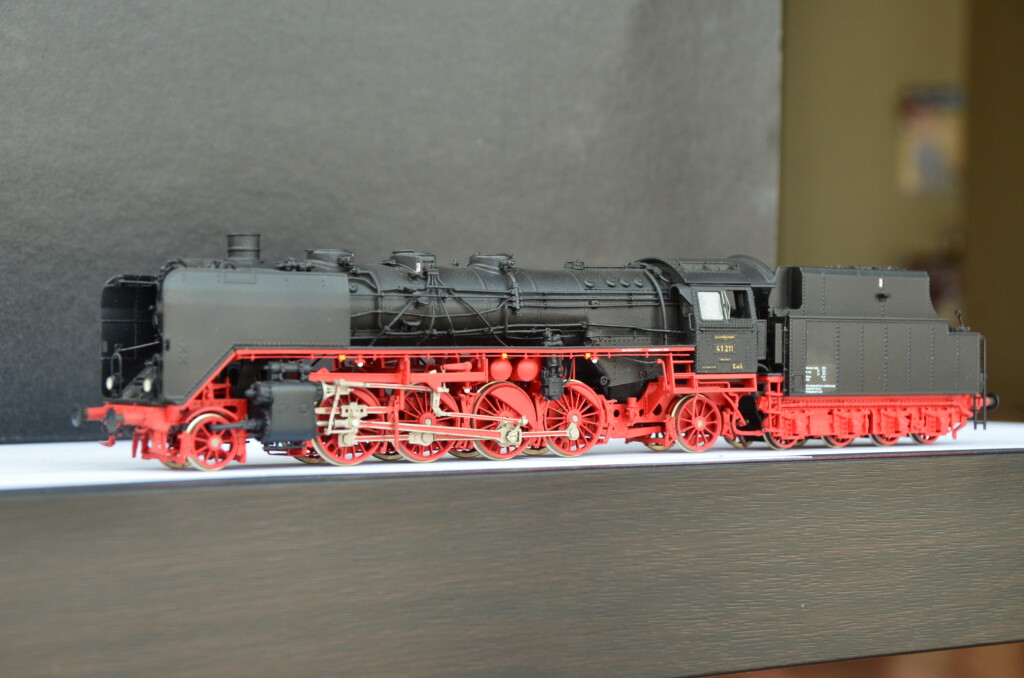 人気ブランド / Weinert EisenArt 50.40 オイル・テンダー蒸気機関車 